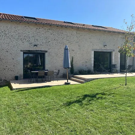 La Grange 6 Personnes Climatisee Vakantiehuis *